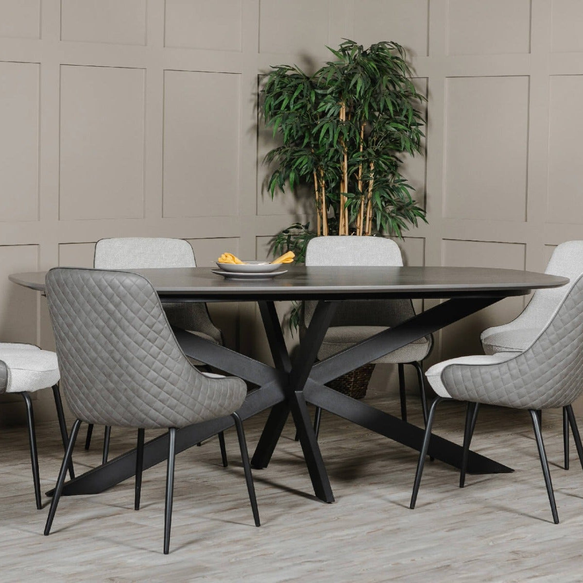 1.6m Sadie Dining Set